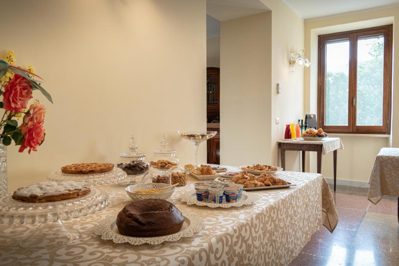 Agriturismo Villa Val D'Olivi Capodacqua  エクステリア 写真