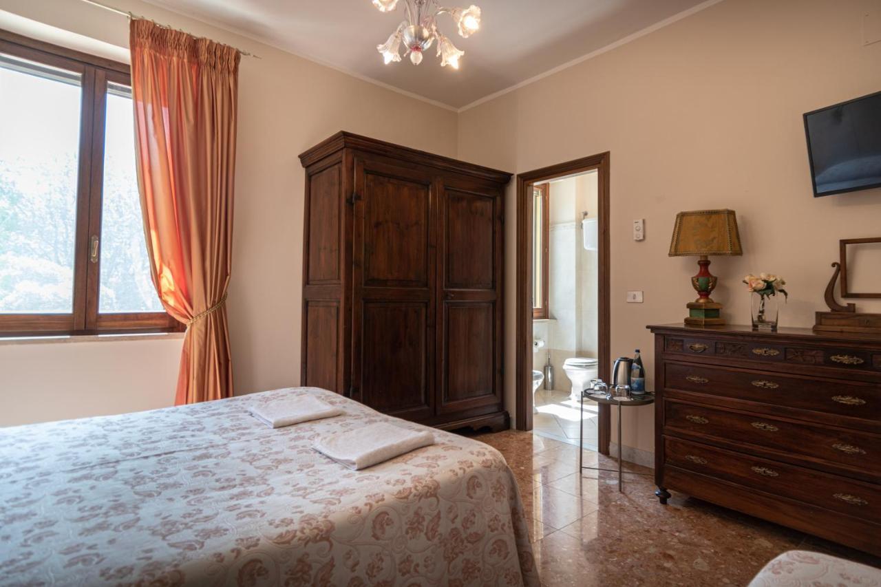Agriturismo Villa Val D'Olivi Capodacqua  エクステリア 写真