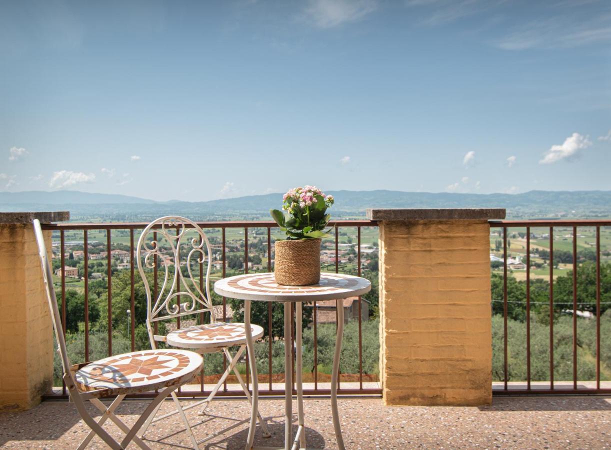 Agriturismo Villa Val D'Olivi Capodacqua  エクステリア 写真