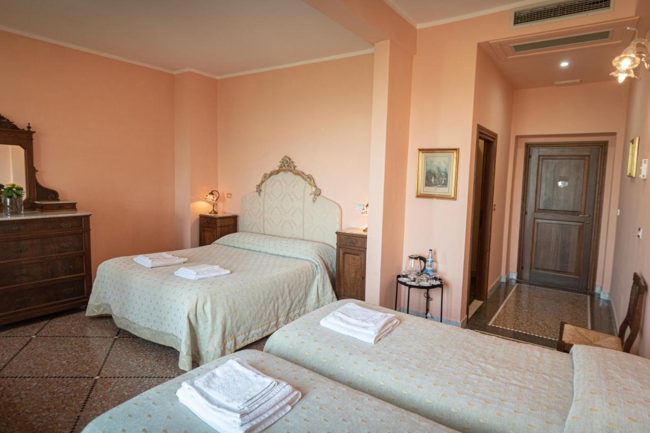 Agriturismo Villa Val D'Olivi Capodacqua  エクステリア 写真