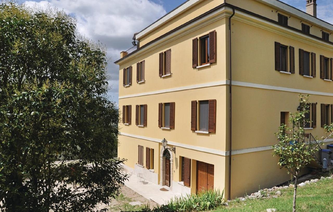 Agriturismo Villa Val D'Olivi Capodacqua  エクステリア 写真